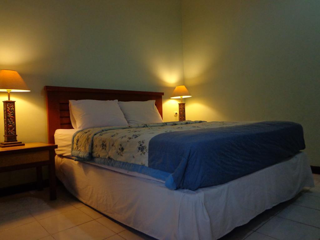 D' Kubu Pratama Homestay Nusa Dua  Eksteriør billede