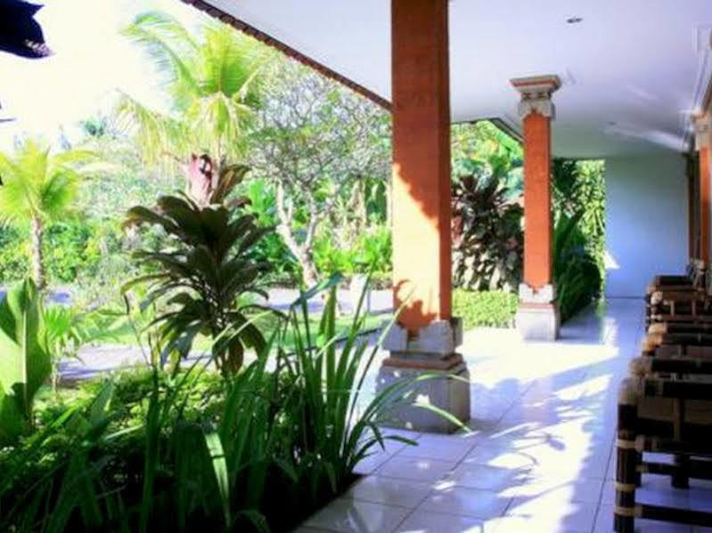 D' Kubu Pratama Homestay Nusa Dua  Eksteriør billede